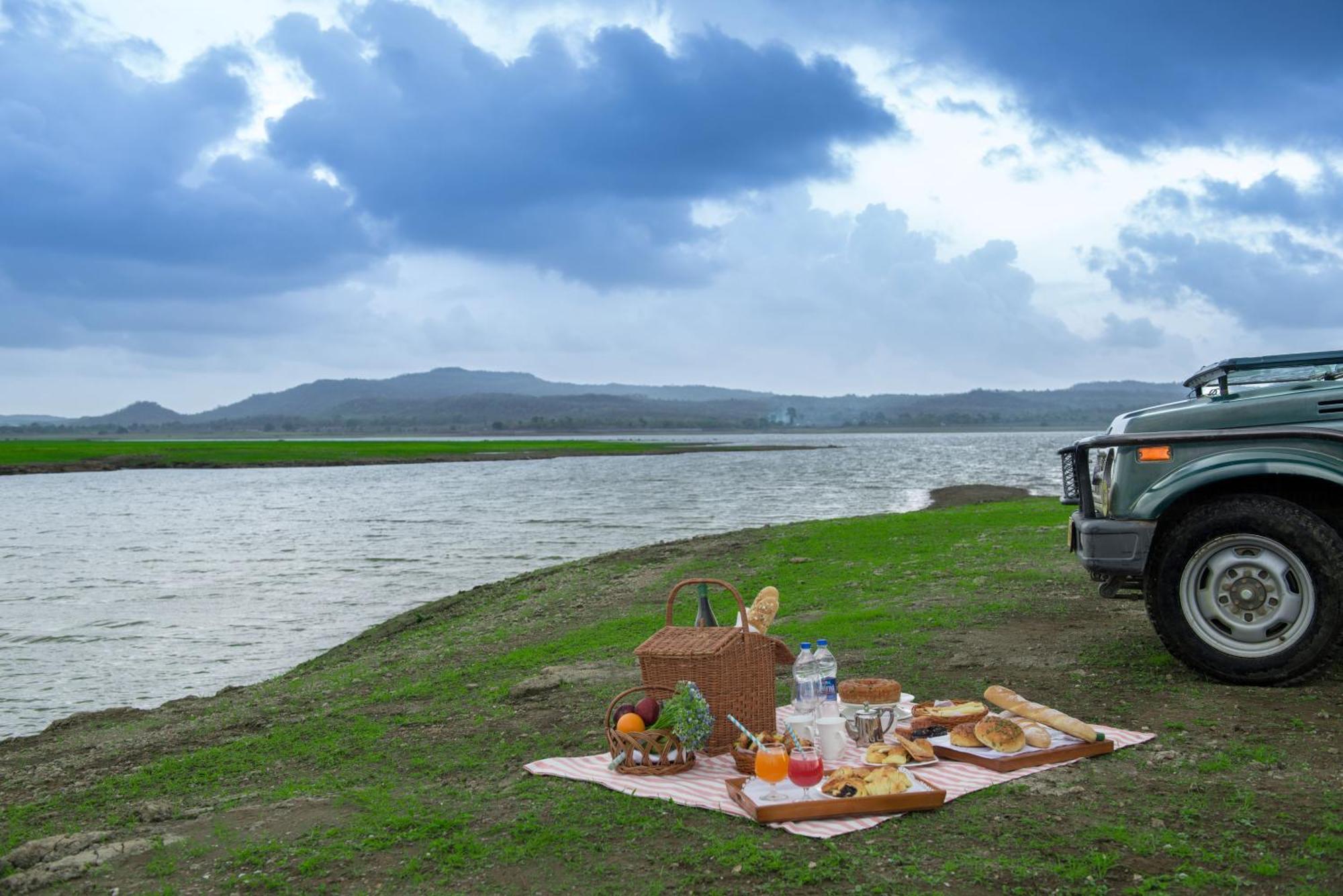 Gir Serai - Ihcl Seleqtions Sasan Gir Buitenkant foto